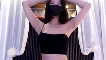 韩国主播_akzkfhd97_203706-1618585392294