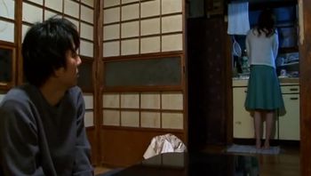 ピンクレディ女はそれを我慢できないッ