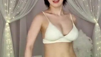 韩国主播 hsw210422 133437 133437