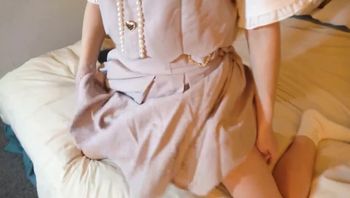 fc3437311 写ってルンです 【无修正】【３ｐ】18歳スレンダー□り美○女を再度呼び出し、おっさん二人の肉棒をたっぷりご奉仕