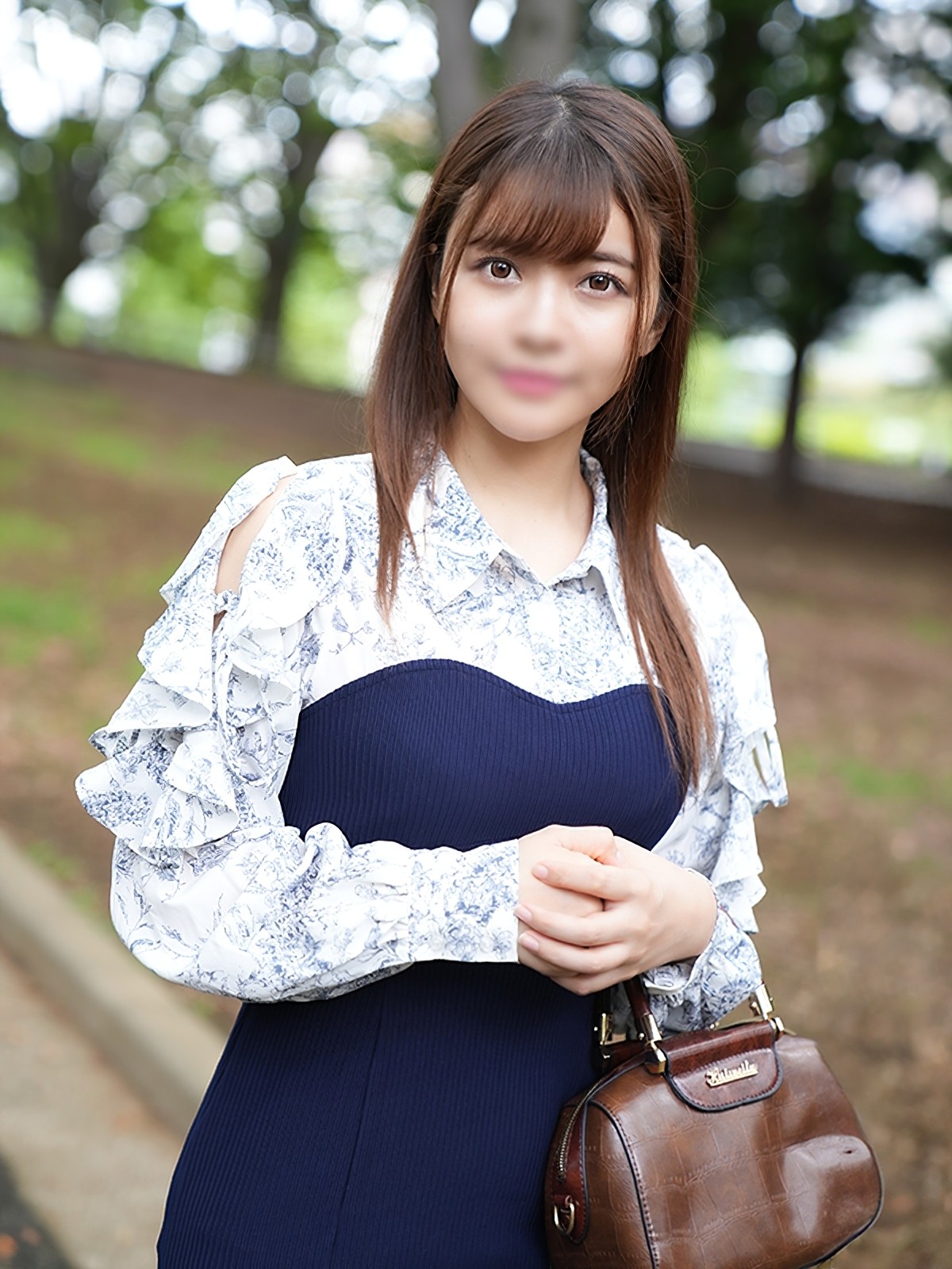 (FC2) かわい过ぎて引くレベル神スタイル「めっかわ」大×イケメン「巨根」くんりな(22)