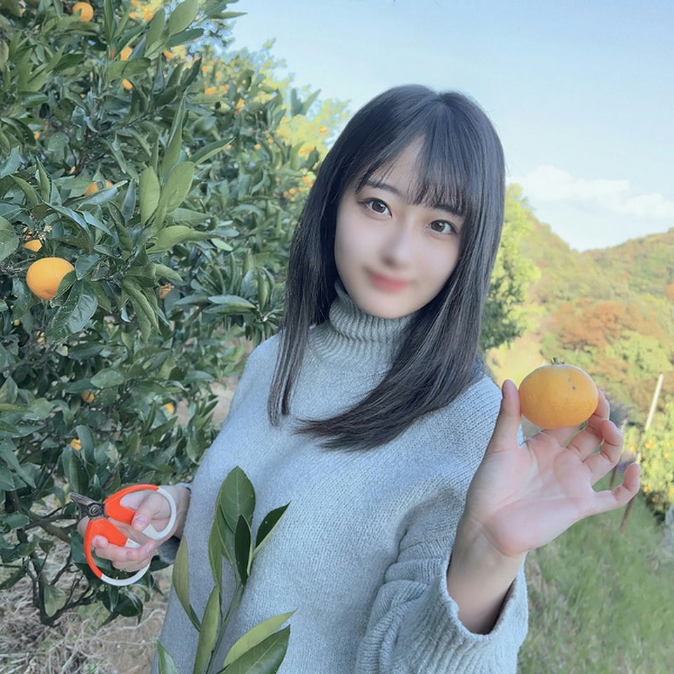 初撮影・颜出し！男の欲望を受け止める！爱が诘まった爆乳戦队【 I cup 】！！美爆乳を搭载した清楚なヒロイン女○大生の悩杀ボデ