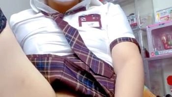 穿著肛塞滋味，好爽哦