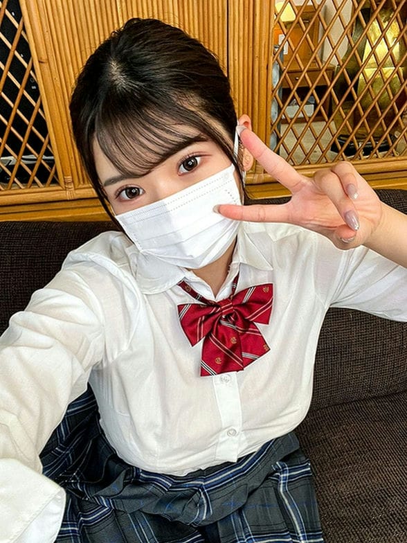 【セーラー天使】出席番号12おっぱいIcup大天使Ｓちゃん降臨。超レアの子。大人ちんぽ３Pで中出しの気持よさを徹底的に教えて