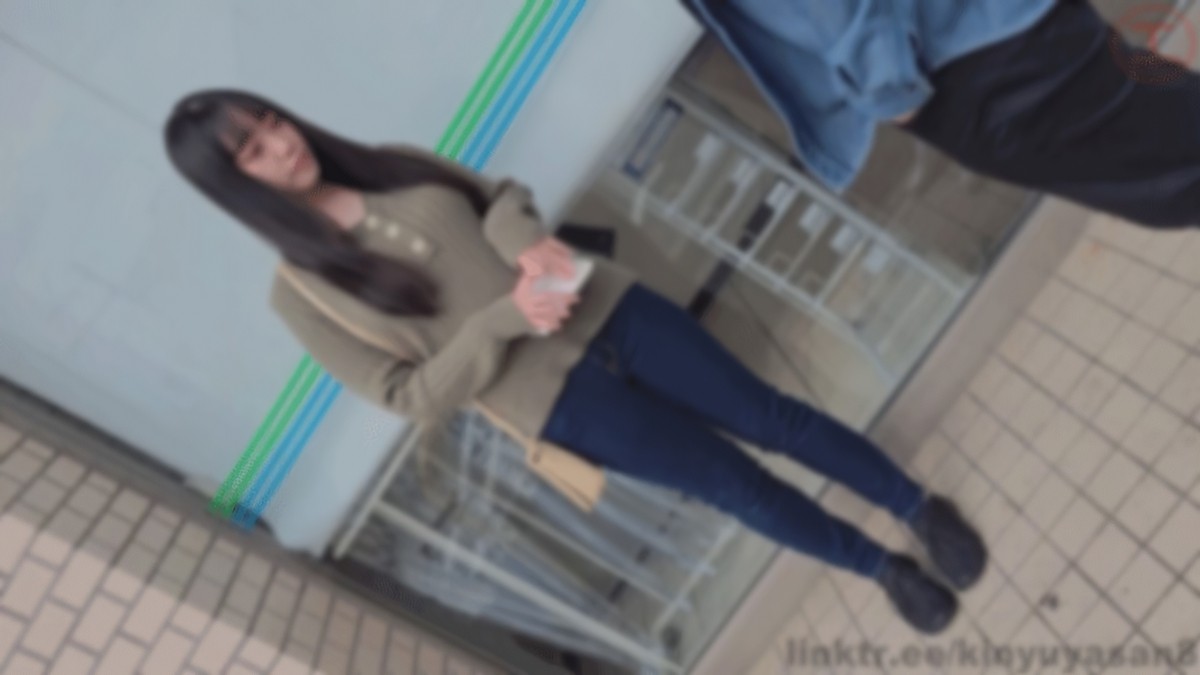 【顔晒し】未だネカフェで暮らす気弱な美巨乳若妻。追い出された自宅に突入して回収を試みるも不発となり、メンツを傷つけられたので最終
