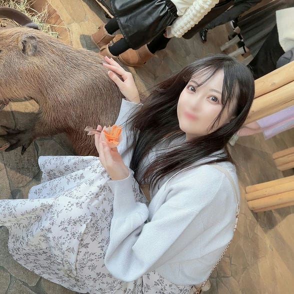 初撮影・顔出し！とびっきり清楚で美人な新人女アナ風エステティシャンが僕に絶対服従！ギンギンに勃起した性器を舐め回しオイルで怪