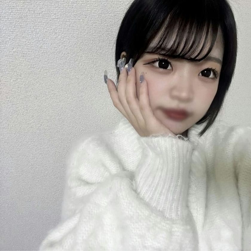 天真爛漫で小柄なEカップ『Hで気持ちよくなるのに大事なのは硬さと太さです』と語るフェラ好きに中出し！