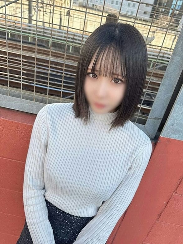 天使爆誕！最強カワイイ現 役大 学 生にして現 役地下アイドルのみゆちゃん♪くびれのあるロ リ体型のキツキツおまん