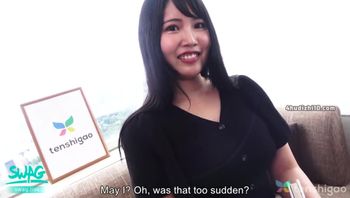 tenshigao 高大可爱的日本女士与大胸部AinaNanjyo