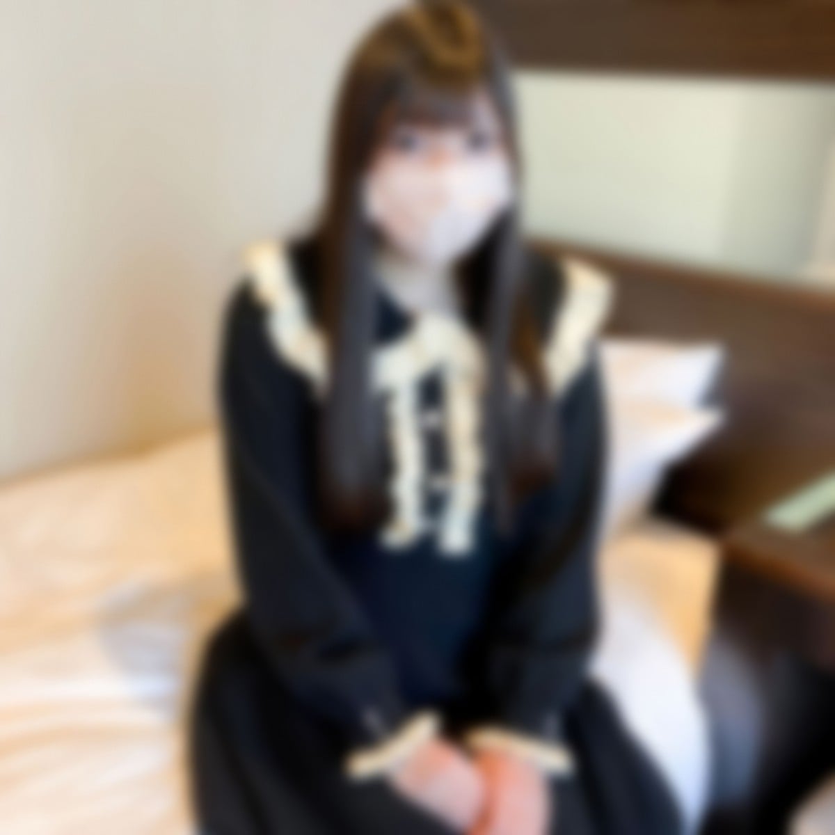 FC2 PPV 4554942 【モ无】フォロワー50 967人に捧げる【実年齢－３の合法→早乙女】好きな方はお早目に人生初の中出し后の涙目の表情を是非皆さんに