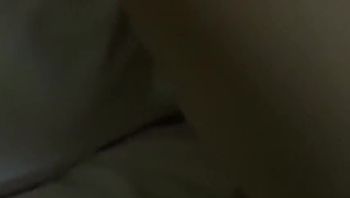 推特約炮大神這次肏自己小女友給大家看～還找來朋友一起玩！d