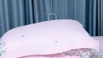 制服學生妹開直播自慰賺學費o