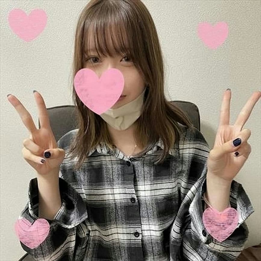 FC2 PPV 4559646 【颜出し】【モ无】【生中】完全素人！初々しさを夸る最高峰ルックスななちゃんと生中中出しエッチ！