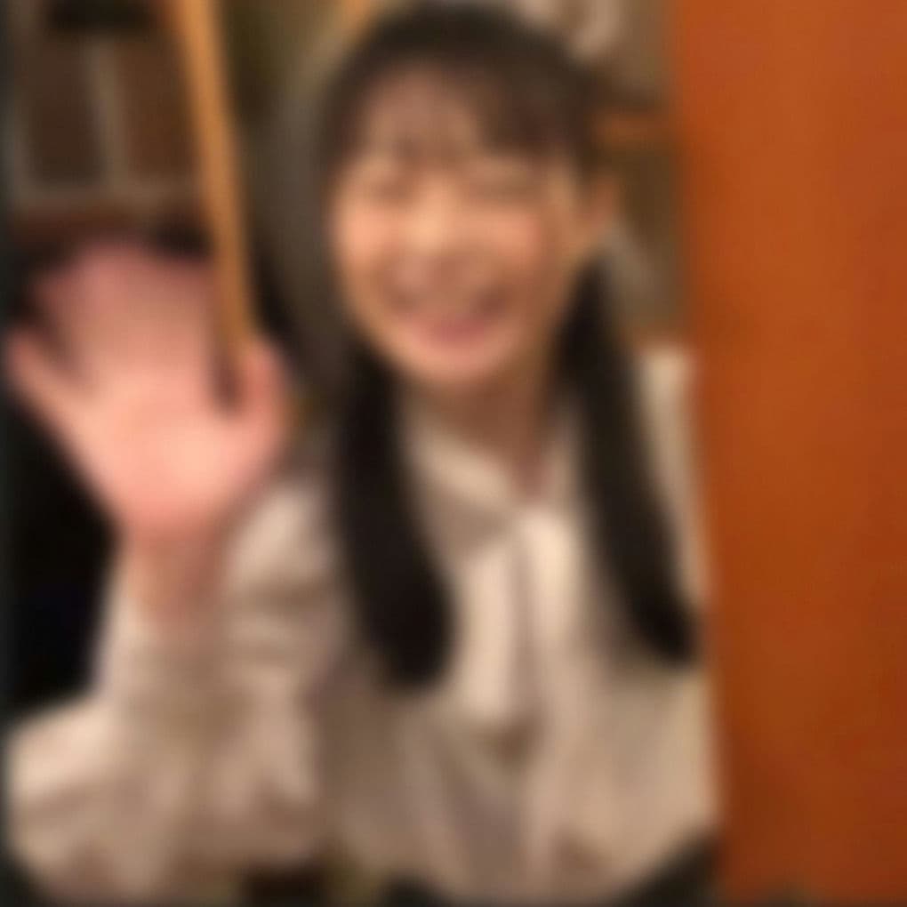 FC2 PPV 4573336 【ハメ撮り】【颜出し】【潮吹き】もう会うことはないと思っていた旦那からDVを受けているであろう淫乱人妻に特定され、ｶﾞｸﾌﾞﾙし