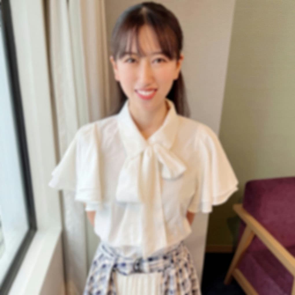 FC2 PPV 4575756 【３発射】有名学習塾講師のインテリ美女の白くて整った美裸体。久しぶりのSEXで肌を赤らめ、身悶える。真面目な姿に隠された淫らな
