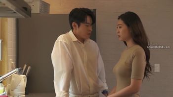 윤율 신작 [은밀한 섹스 우리서로 바꿔요]