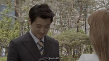 female.workers.romance.at.work.2016.rip..h264. kcm