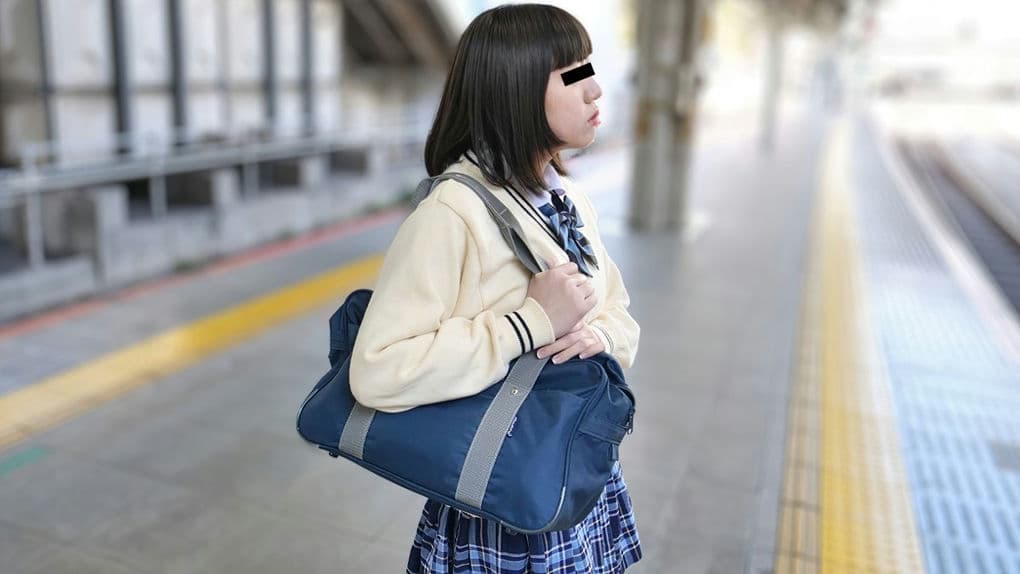 030125_01－10MU 天然むすめ狙われた食べごろ制服娘山中しおり