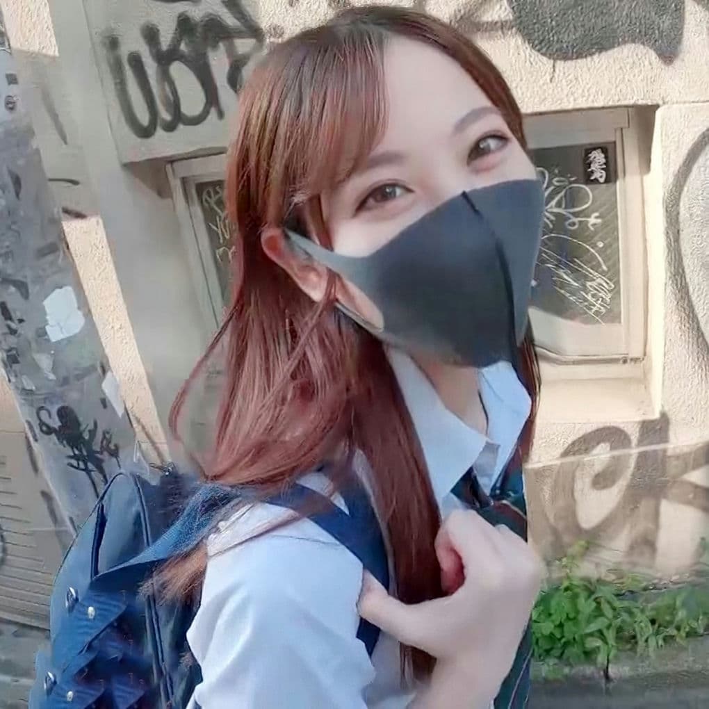 FC2 PPV 4618277 【2025年4月デビュー】”芸能スクール在籍成績TOP奇跡の18歳”デビュー目前最初で最後のハメ撮り。大量潮吹き＆2連生中出