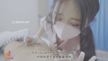 饥渴护士的治疗措施你的肉棒看来已经恢复了快来帮我打针吧