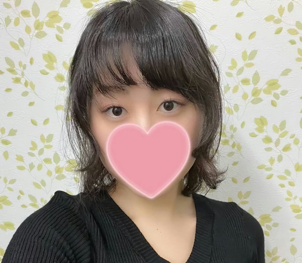 FC2 PPV 4627034 完全素人19歳初撮りスレンダー巨乳！超敏感でアソコの缔まりも完璧。连络が取れないバツとして膣奥中出しハメ。レビュー特典有り
