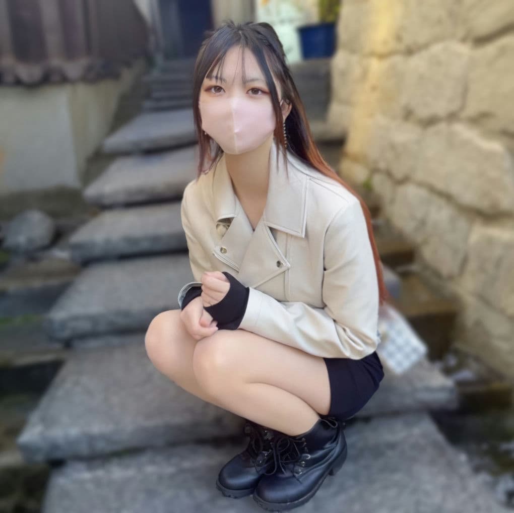 FC2 PPV 4632324 「嫌…ﾀﾞﾒｯ」透き通った声で潮吹く18歳バンド女。初のp活でダマされ强○ﾊﾒ撮り。彼女に子宫腹パンで中出し。。
