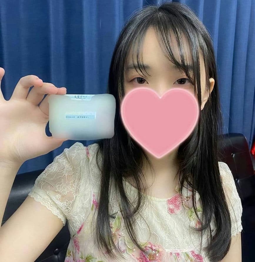 FC2 PPV 4633039 完全素人18歳ベトナムから来た童颜の可爱いグエンちゃんに日本のやり方を教えてあげる。凄く耻ずかしがり屋で反応も最高です。