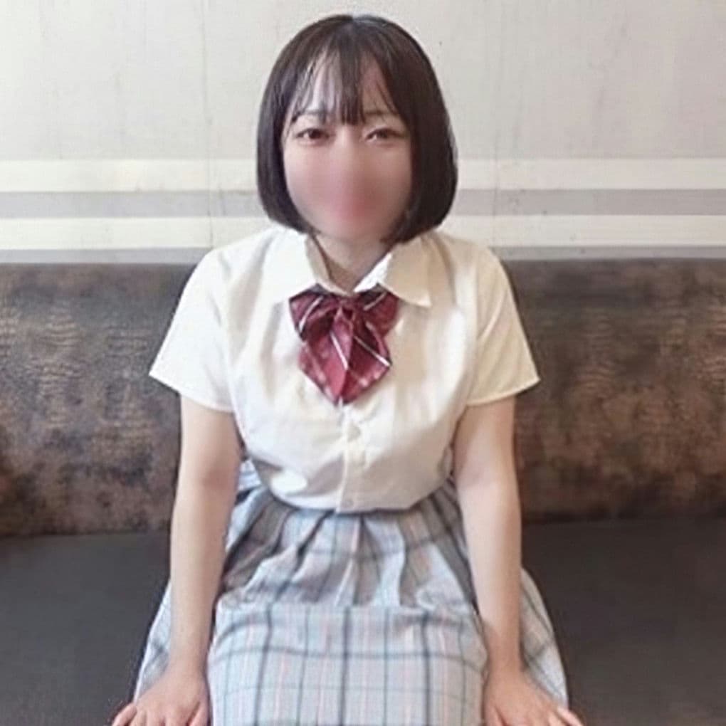 FC2 PPV 4636513 天然阴毛の残る素朴で隠れ美巨乳な18歳しずくちゃんと休憩なしの2连続性行为。ひとまわり以上のオジサンに大量孕ませ中出しされちゃう
