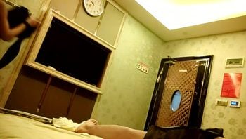 秦总会所探花 双马尾漂亮女技师！超近视角拍摄，按摩一番再开操，扶着细腰后入