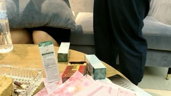 瘦子探花梦幻馆 好久没播的胖子，约战良家肉弹战车，吃饱喝足开操，舔肥穴扛腿操