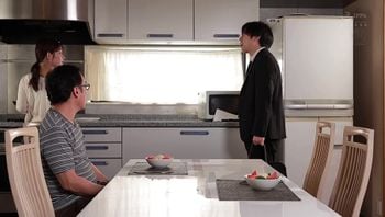 JUR 381 桃园怜奈 天然I罩杯美女，成为Madonna&amp;FitchW专属女优！！与丈夫完成造人SEX后，总是持续被公公内射...