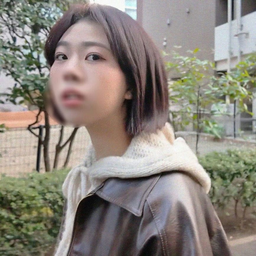 Fカップ20歳クソ生意気な颜だったので、留学前に太マラで潮吹かせ「ガクガク」痉挛ついでに生中出しコ作り