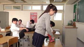 SSIS 070 乙白さやか 被男学生蹂躏后又被教师再次侵犯... 屈辱的连续高潮强暴