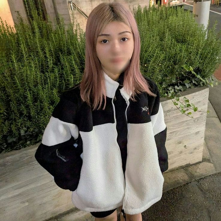 20歳梦に突き进む美容系字生チンポが忘れられないのかお金のためと建前に再度连络いただいちゃいました