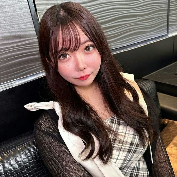 Gカップ黒髪爆美女りさほちゃん感度抜群合计5体位名器ミミズ千匹オマンコに2回たっぷり中 出しお扫 除フェラまで