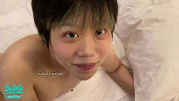 情欲成瘾 下 做到受不了直接要求按摩师无套 内射 最后还尻穴 潮吹 清理
