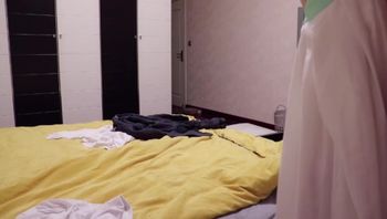 老婆出门回来就被我操