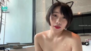 淫荡小母猫