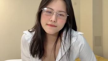 #开心话梅  #自慰 顶级御姐这该死的少妇感太迷人了肤白貌美穴又粉让你看了欲罢不能
