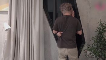 我在俱乐部遇到的另一个男孩，让他射在我的阴户里