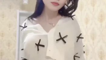 刘浩存抖奶热舞晃晕我双眼脱衣直播秀出好身材【1211】