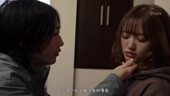 田曦薇跟讨厌的前男友偶然再会【4522】
