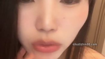 直播录屏 月亮躲在云朵 2 20250517