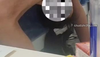 #调教丈母娘28（原创）带兄弟去家里蹂躏丈母娘 三个洞一起让淫荡的丈母娘爽上天