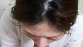 妈妈对儿子的长大表示肯定的欣喜！！