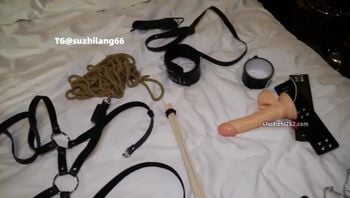 国产大神小青蛙玩弄极品#淫妻看的情欲高涨挡不住冲动 身材给力#猛男发起骚来换着操都不知道插嗨啊