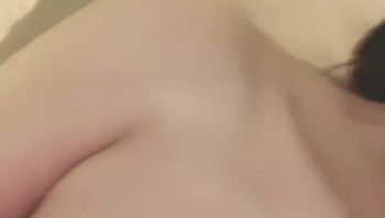 极致魅惑【唯所欲为】巨乳翘臀~肥鲍肥臀~尺度全开~上位骑乘自慰~骚舌勾引#主播#为所欲为#巨乳#翘臀#少