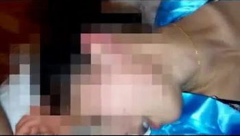 淫荡老婆又想被两JB干了。