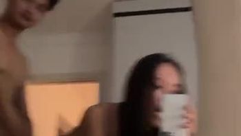 无套内射173 D杯已婚少妇 从大理操到上海 拼多多员工 1
