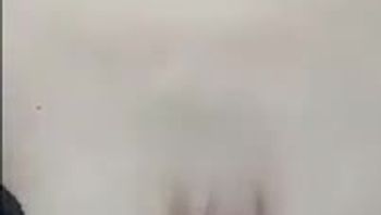 哺乳期吊钟奶淫妻奶水喷涌女上坐射了